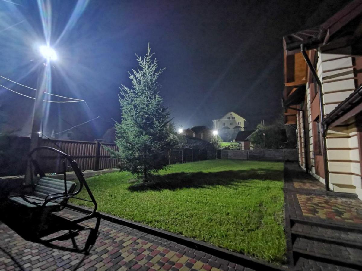 Hostynnyy Dvir Apartament Hotel & Spa Slavske Buitenkant foto