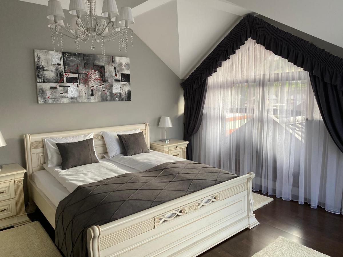 Hostynnyy Dvir Apartament Hotel & Spa Slavske Buitenkant foto