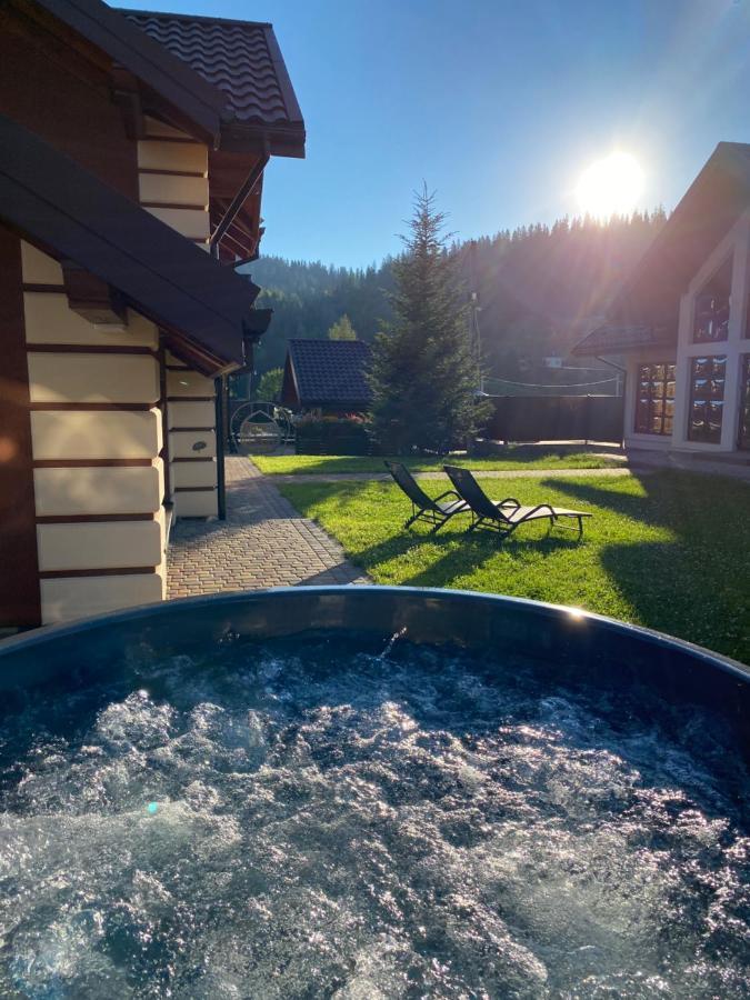 Hostynnyy Dvir Apartament Hotel & Spa Slavske Buitenkant foto